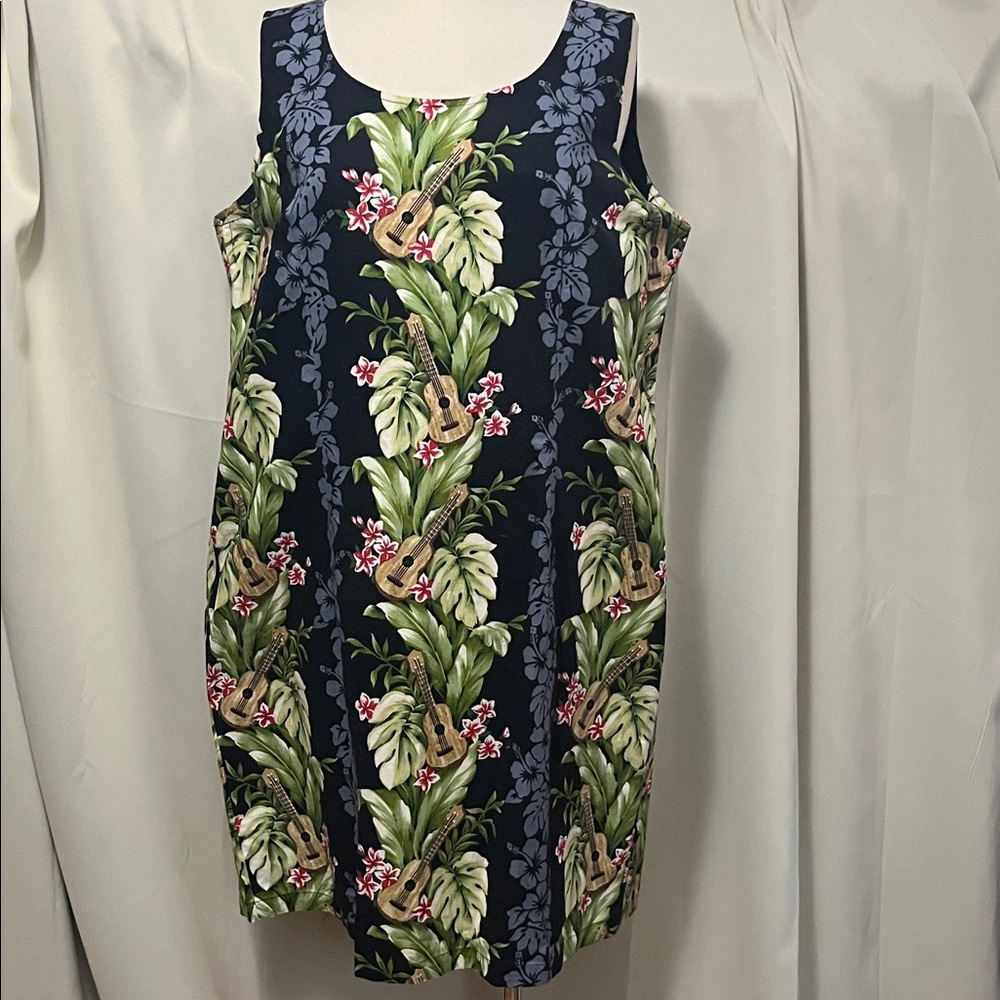Bishop St. Apparel Hawaiian Floral Sleeveless Dress